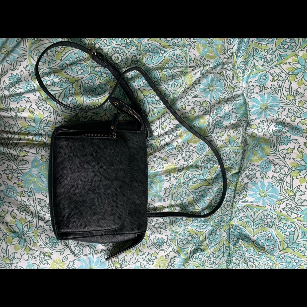 Black Purse